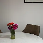 Nature & Comfort Near Vienna - 90m2 * Kaltenleutgeben