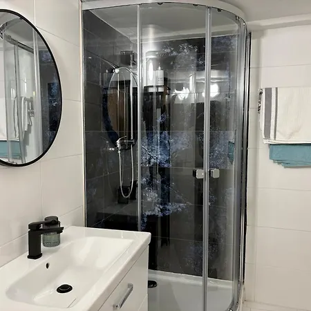 Nature & Comfort Near Vienna - 90m2 Apartament Kaltenleutgeben