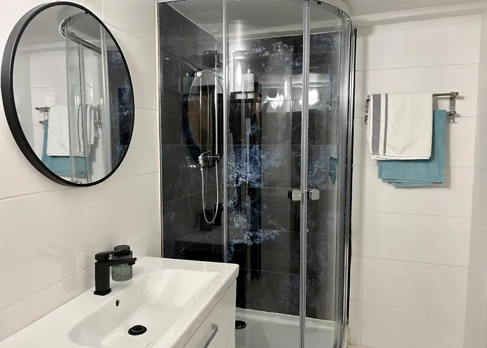 Nature & Comfort Near Vienna - 90m2 Apartment Kaltenleutgeben