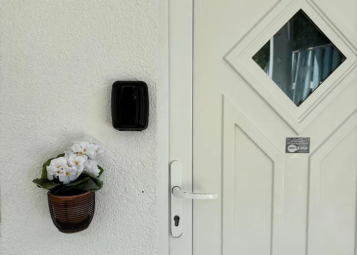 Nature & Comfort Near Vienna - 90m2 * Kaltenleutgeben